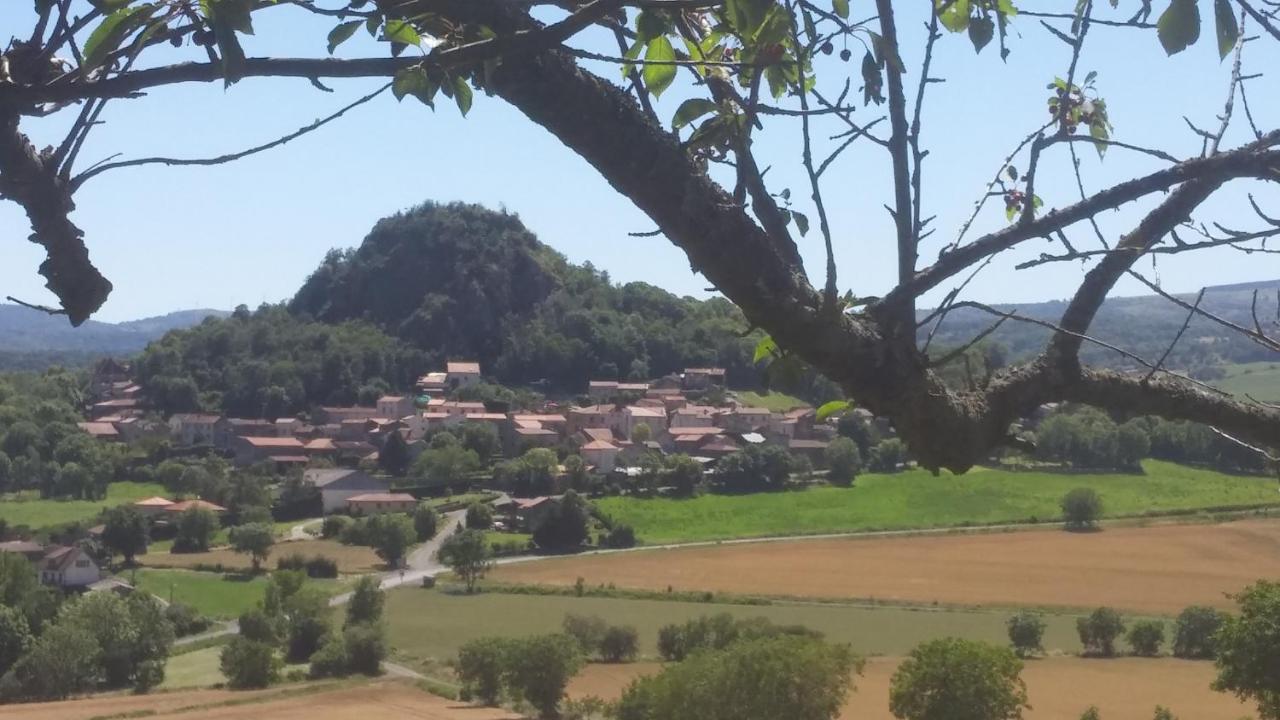 L'Insolite Du Pic D'Ysson Vodable Bagian luar foto
