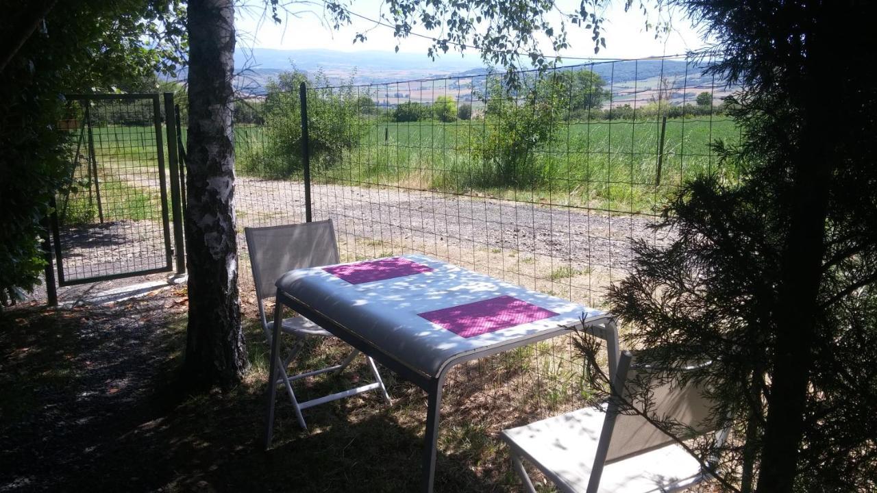 L'Insolite Du Pic D'Ysson Vodable Bagian luar foto